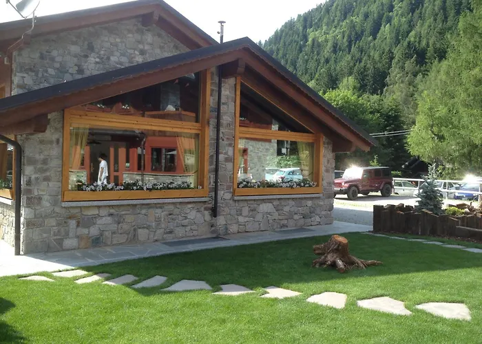 La Tana Dell'orso &SPASpa Hotel